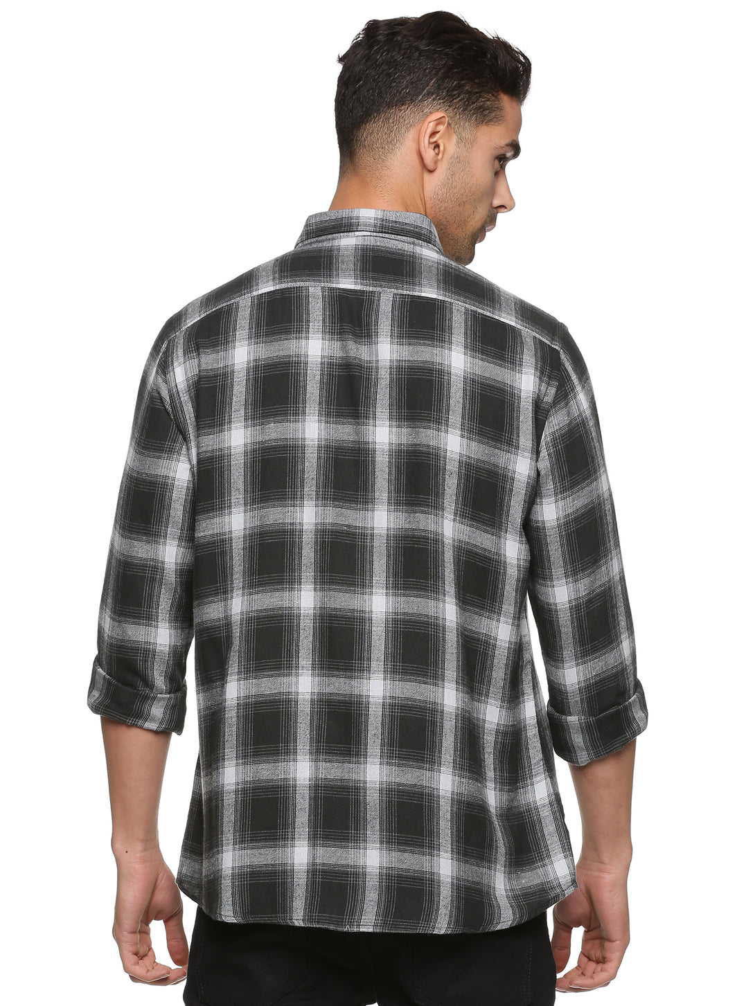 Men White & Black checkered Slim Fit Casual Shirt