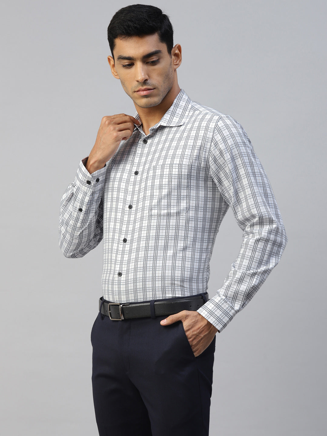 Don Vino Men's White & Grey Checks Slim Fit Shirt