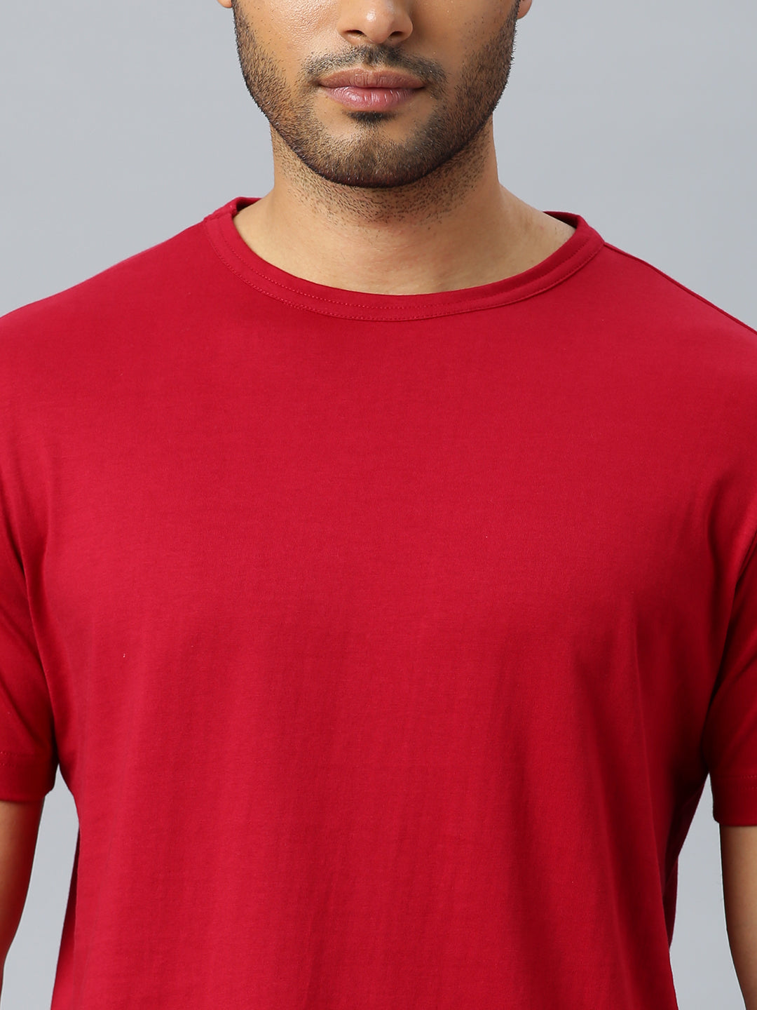 Buy Red Solid Men's Crew Neck T-Shirt Online – Donvino