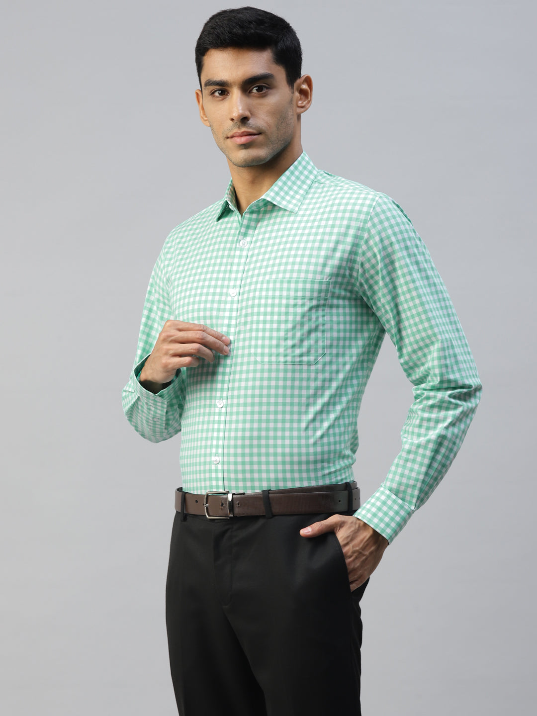 Don Vino Men's Light Green Checks Formal Shirt
