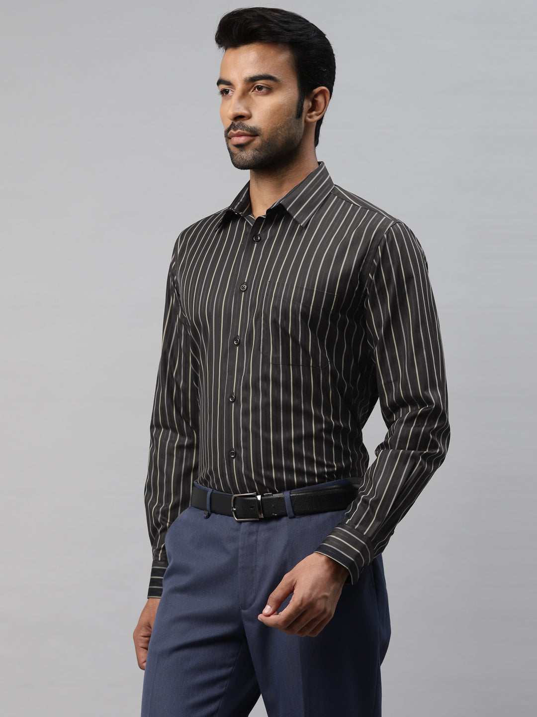 Men's Black Stripes Slim Fit Shirt