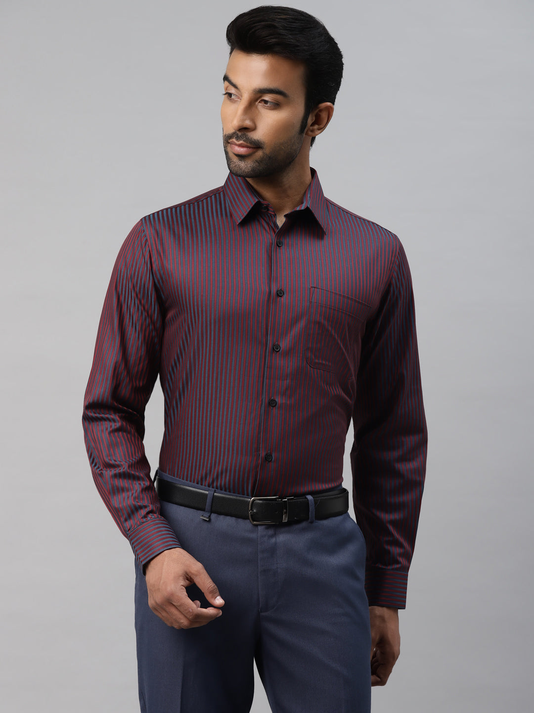 Don Vino Men's Red With Blue Stripes Slim Fit Shirt