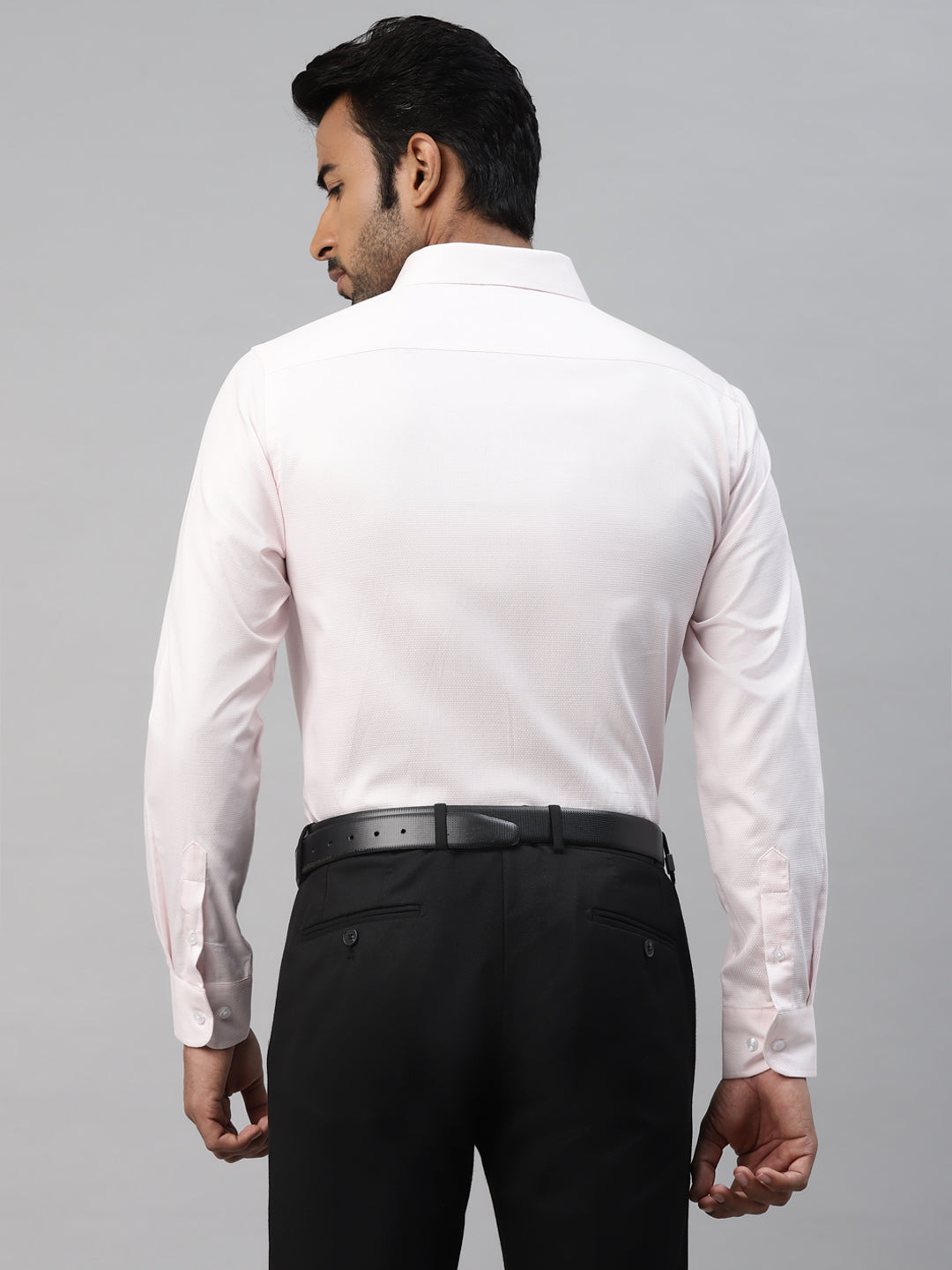 Don Vino Men's Solid Slim Fit Shirt