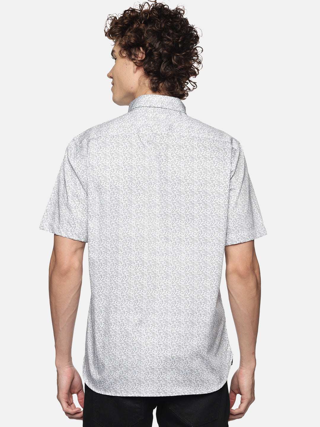 Men White Printed Slim Fit Half Sleeve Cotton Casual Shirt
