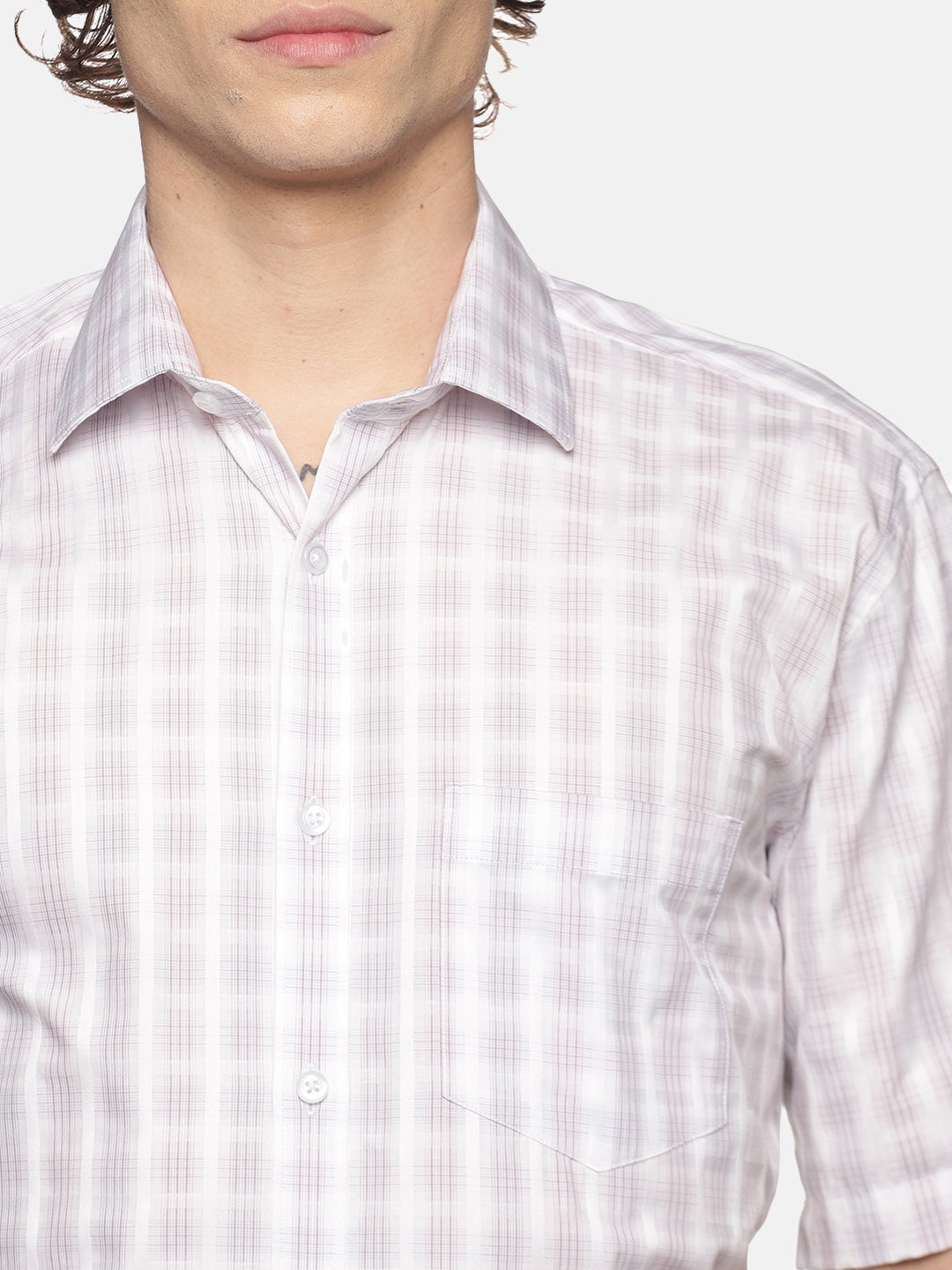 Men Off White Printed Regular Fit Half Sleeve Cotton Formal Shirt