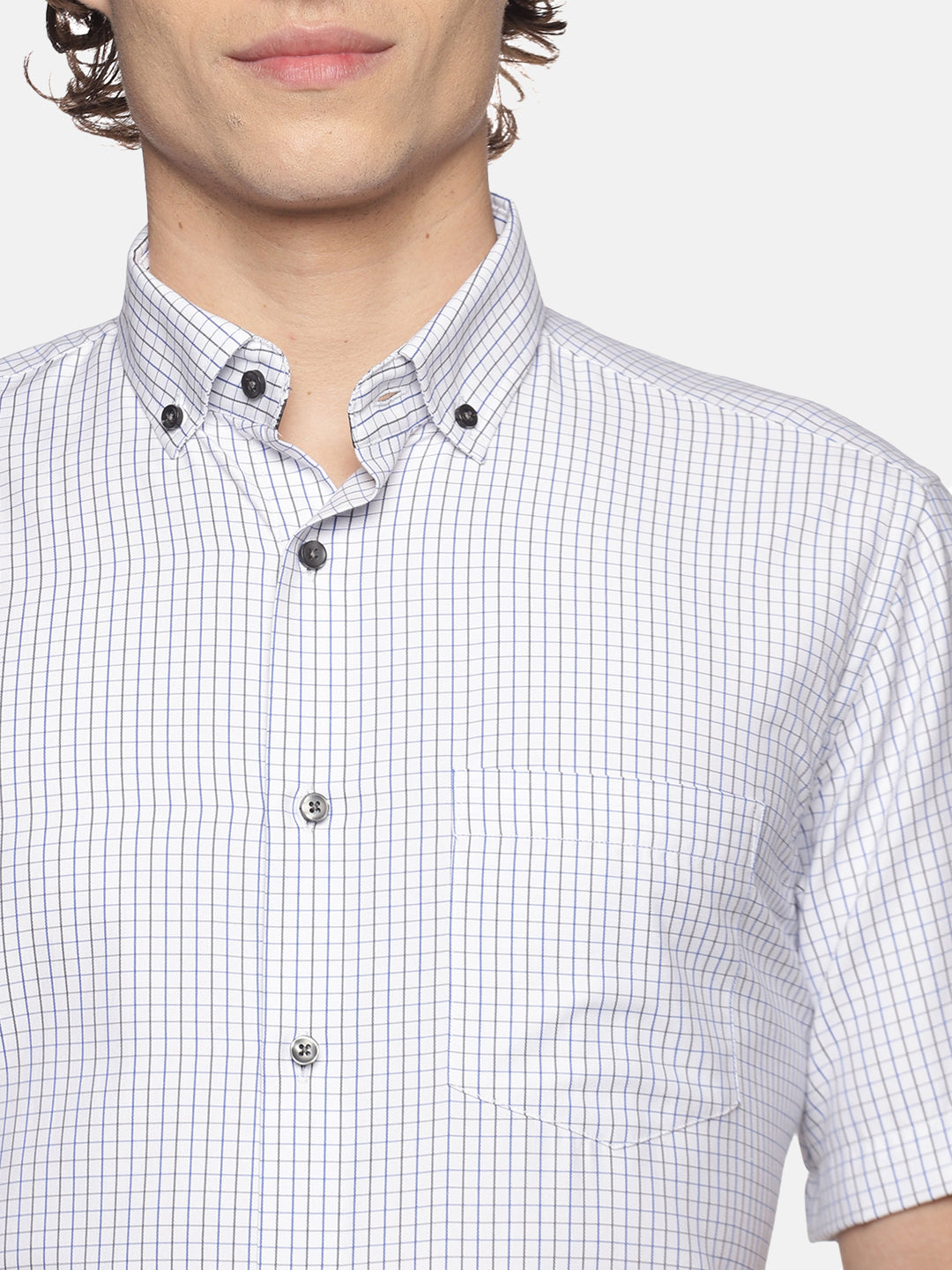 Men White Checkered Slim Fit Half Sleeve Cotton Formal Shirt
